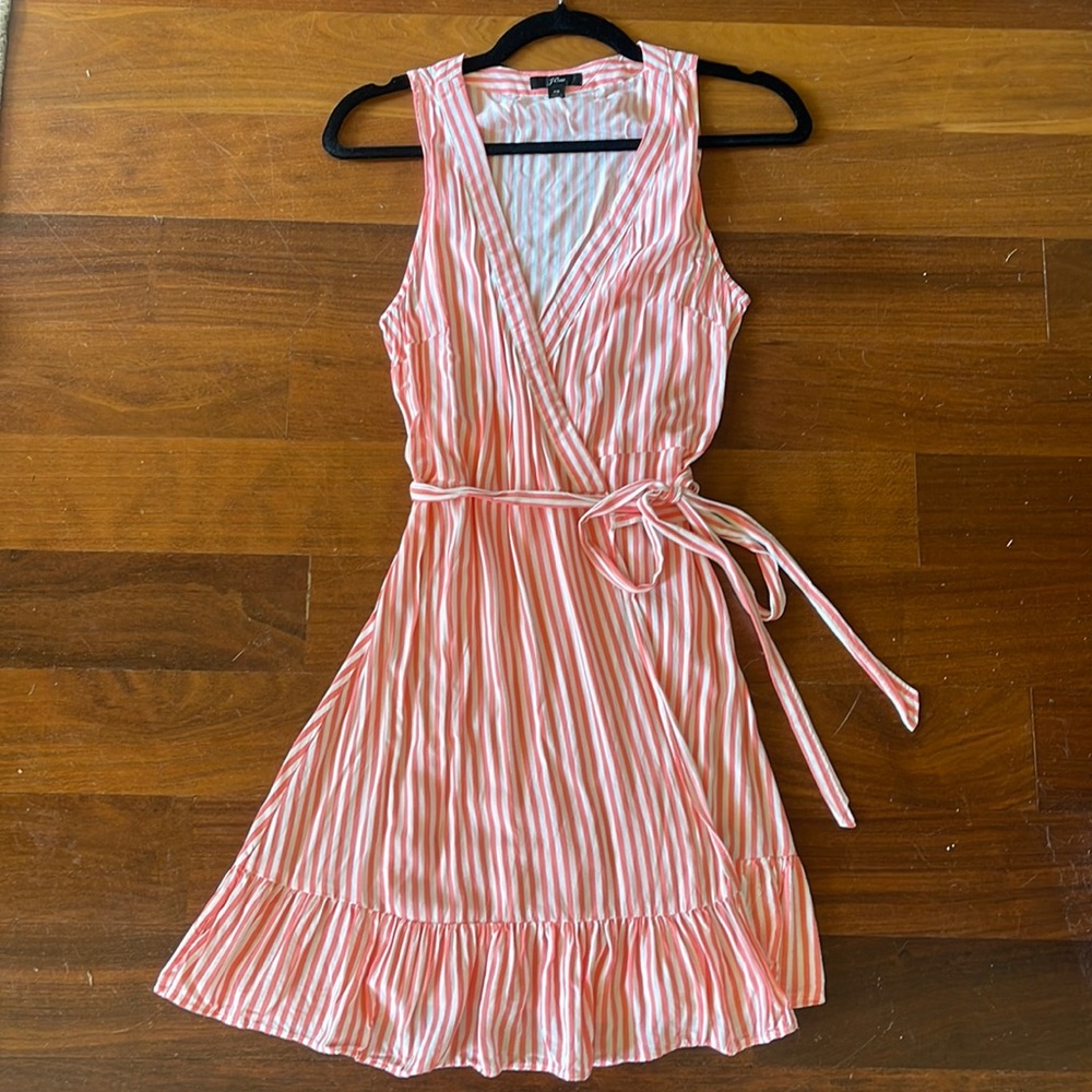 Jcrew XS true wrap dress. Coral stripe.